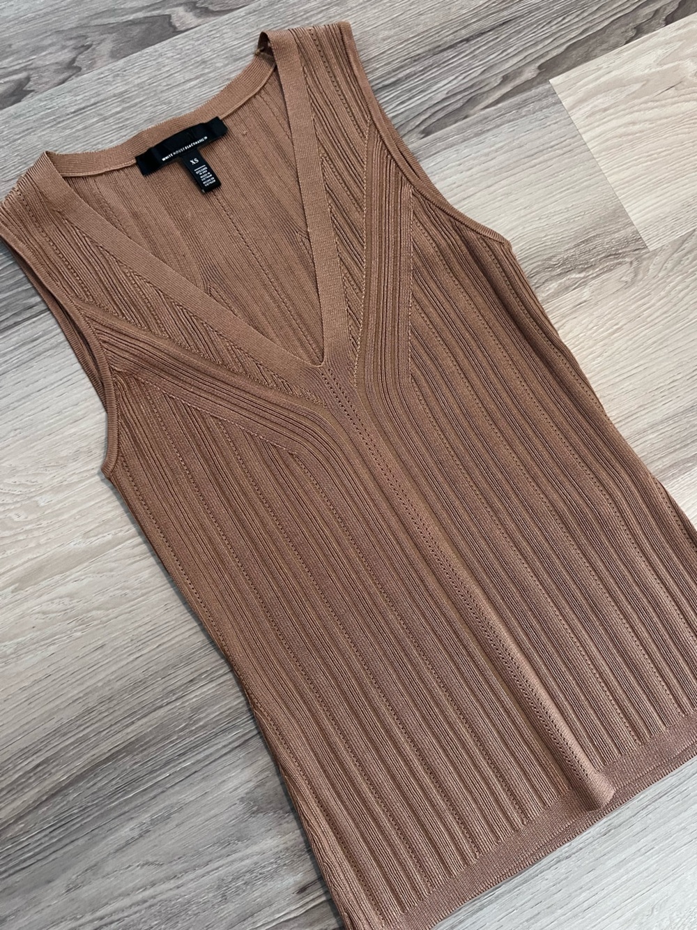 White House Black Market Brown Ribbed V-Neck Sleeveless Top